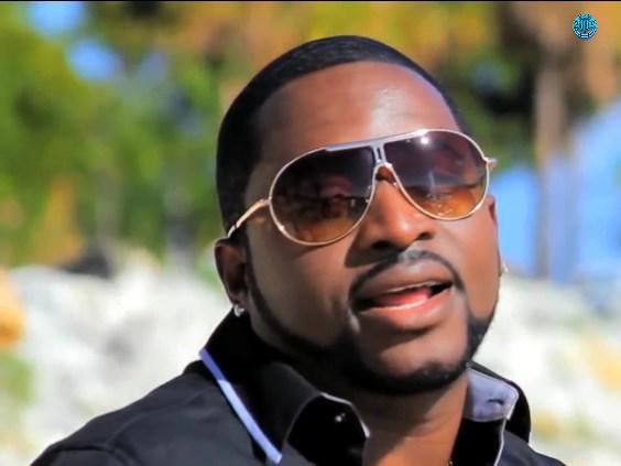 Olu Maintain Biography